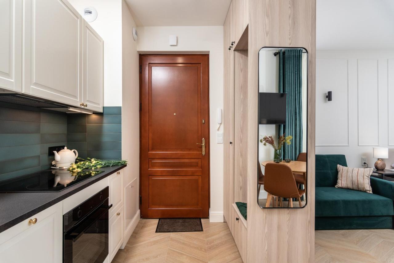 קרקוב Atrium - Old Town Luxury Apartments - By Upstairs מראה חיצוני תמונה
