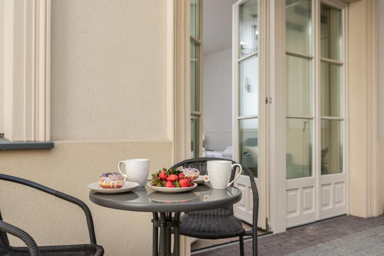 קרקוב Atrium - Old Town Luxury Apartments - By Upstairs מראה חיצוני תמונה