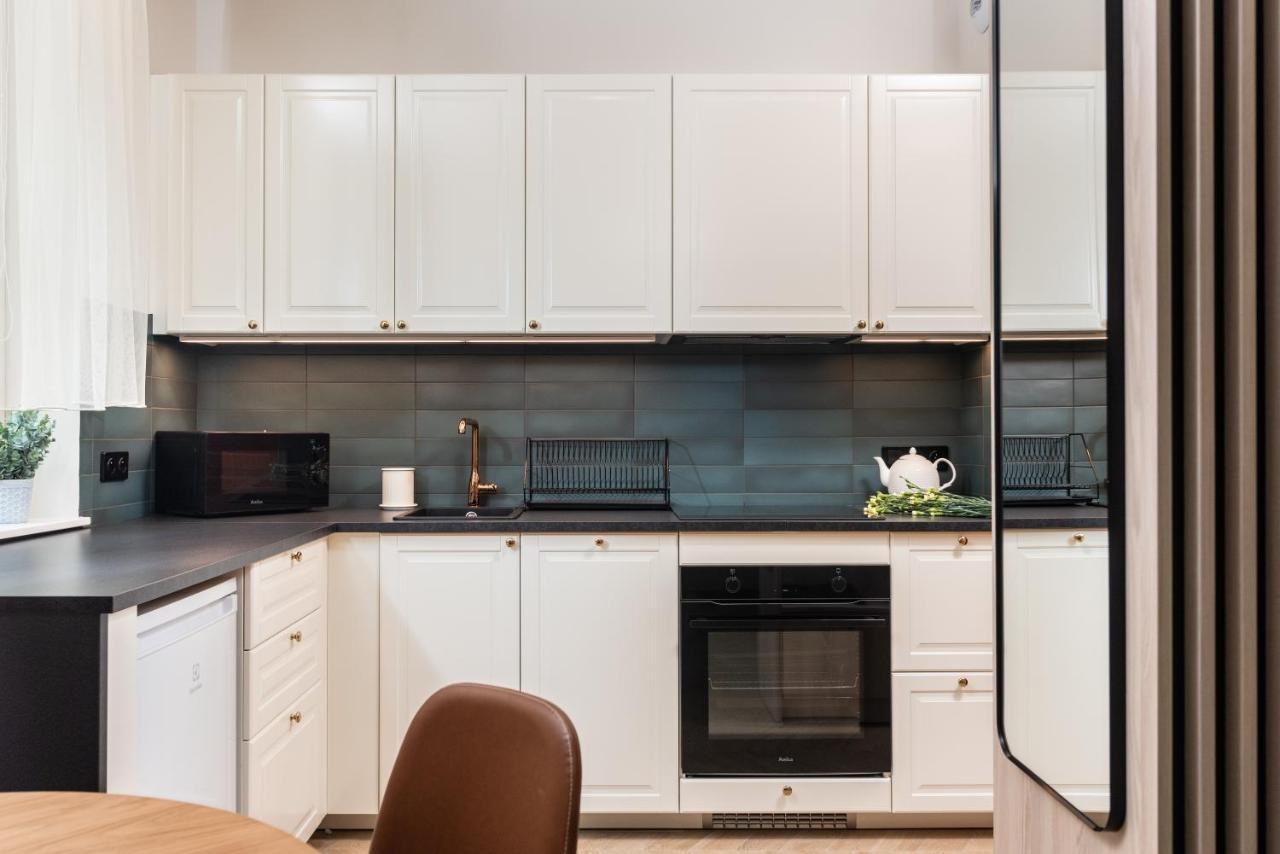 קרקוב Atrium - Old Town Luxury Apartments - By Upstairs מראה חיצוני תמונה