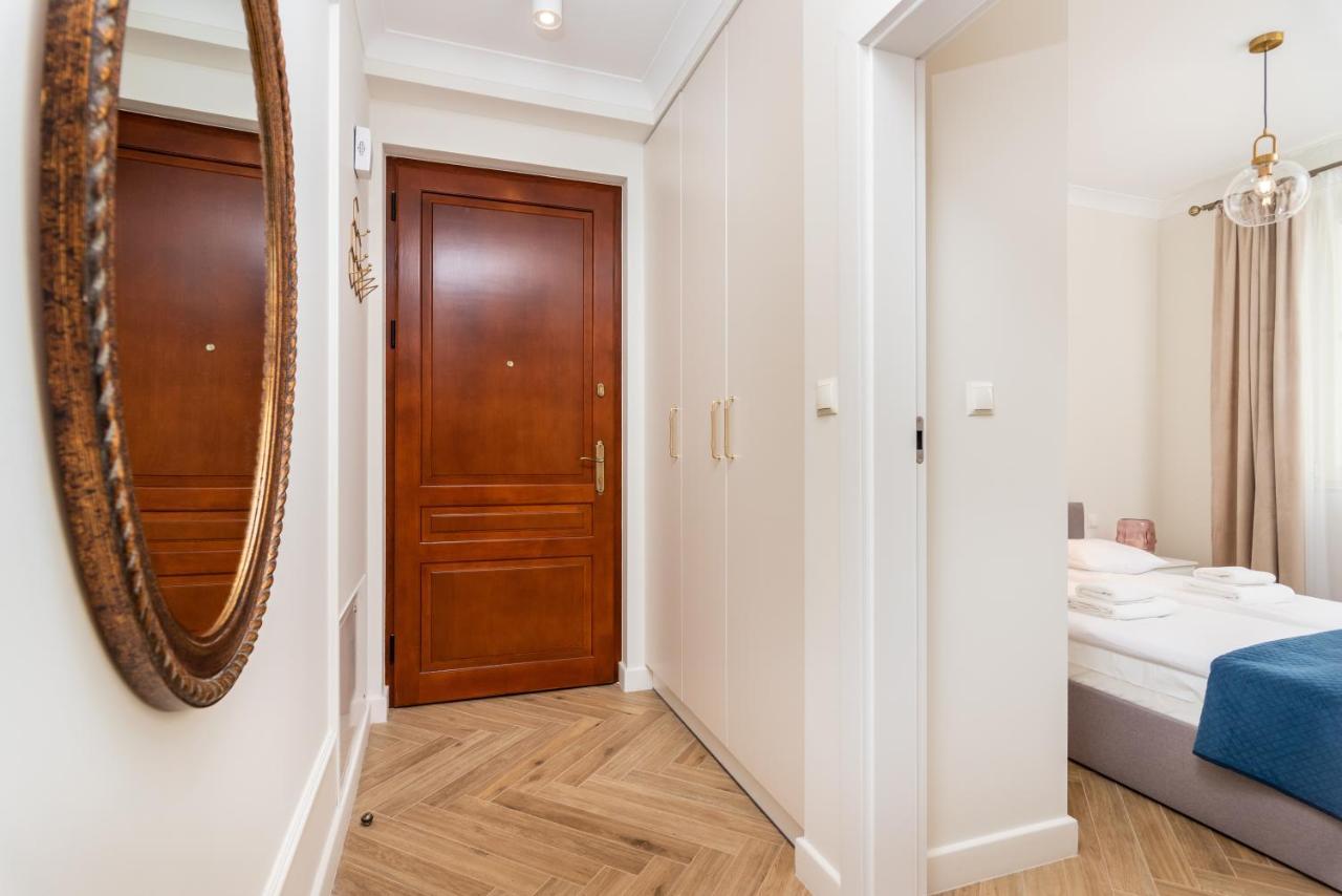 קרקוב Atrium - Old Town Luxury Apartments - By Upstairs מראה חיצוני תמונה