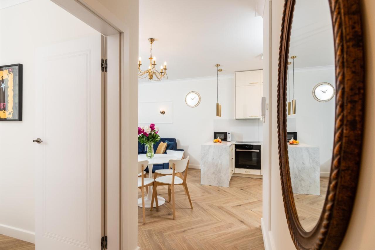 קרקוב Atrium - Old Town Luxury Apartments - By Upstairs מראה חיצוני תמונה