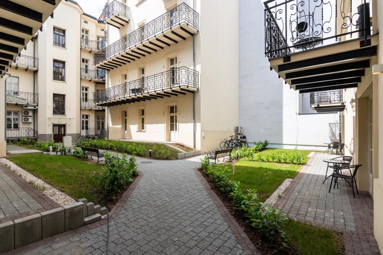 קרקוב Atrium - Old Town Luxury Apartments - By Upstairs מראה חיצוני תמונה