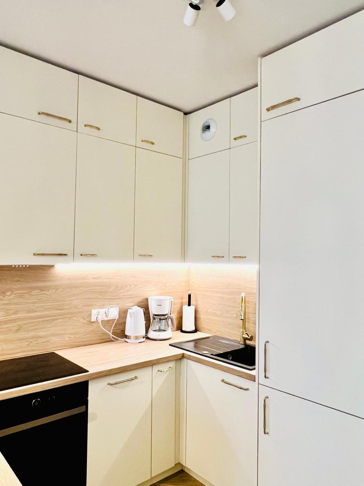 קרקוב Atrium - Old Town Luxury Apartments - By Upstairs מראה חיצוני תמונה