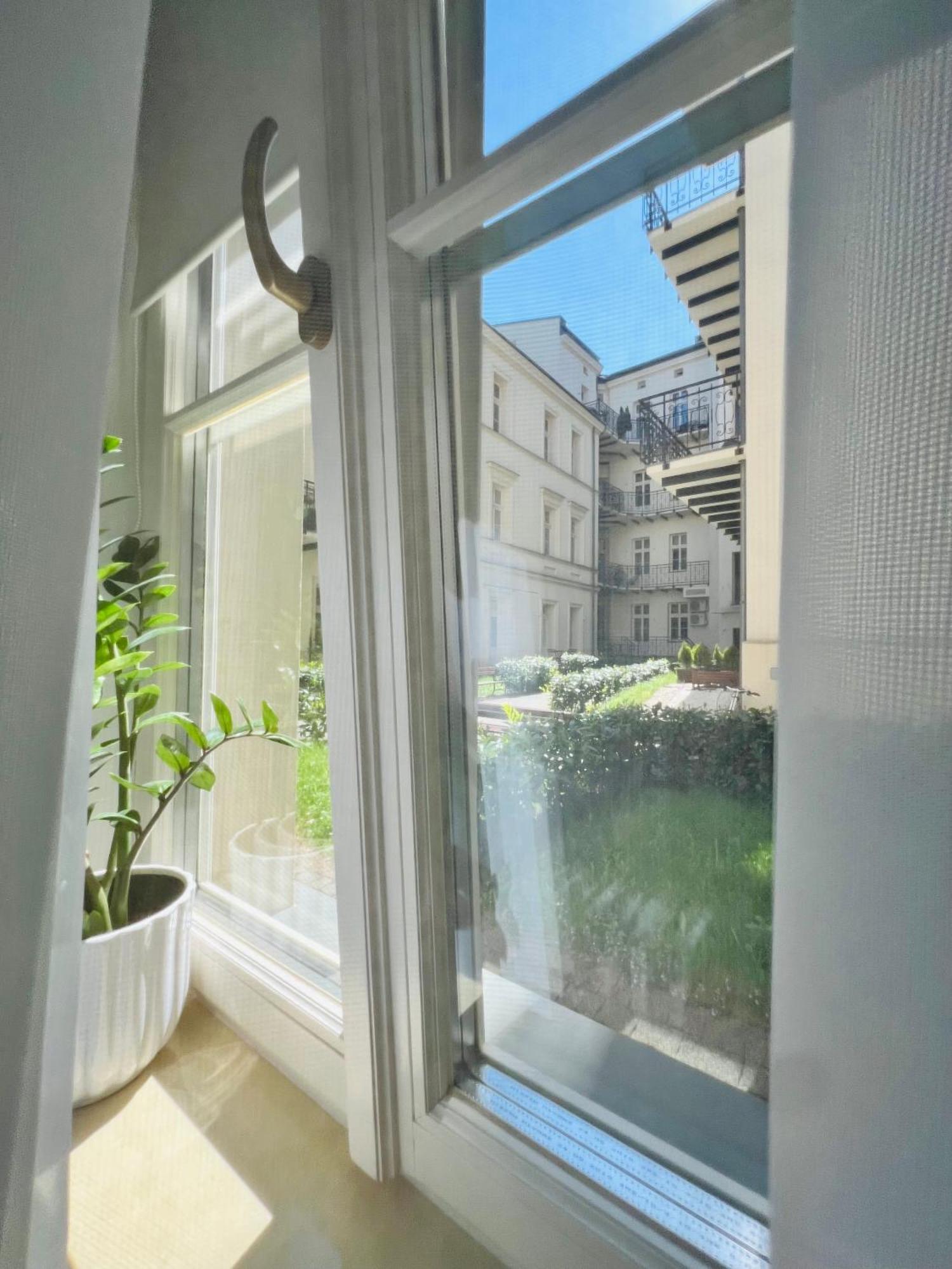 קרקוב Atrium - Old Town Luxury Apartments - By Upstairs מראה חיצוני תמונה