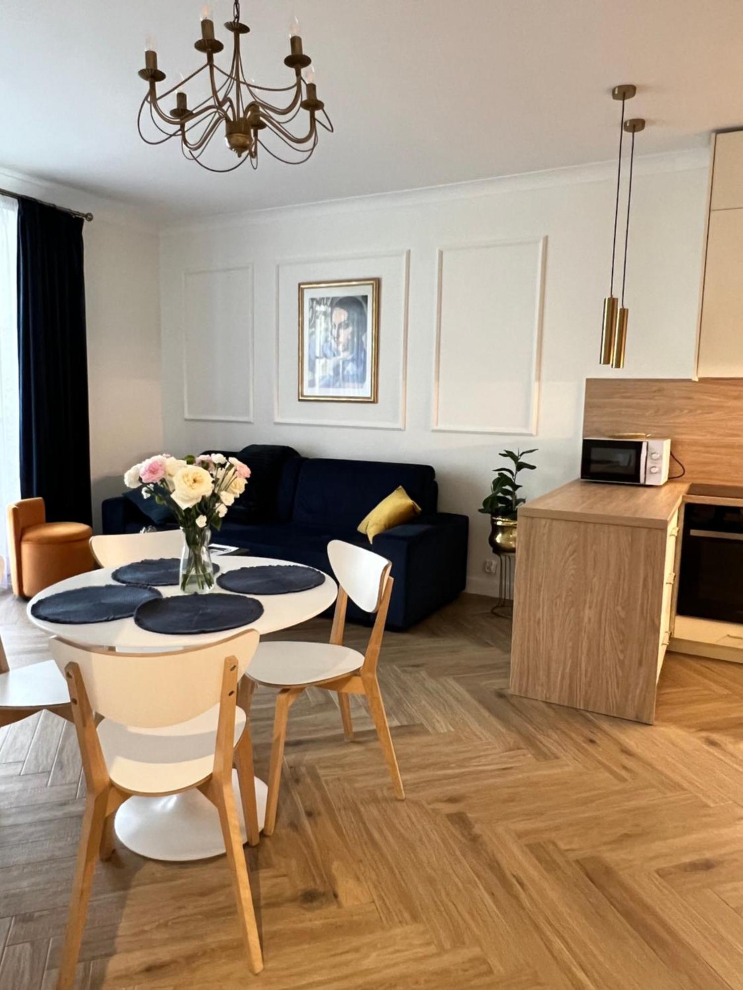 קרקוב Atrium - Old Town Luxury Apartments - By Upstairs מראה חיצוני תמונה